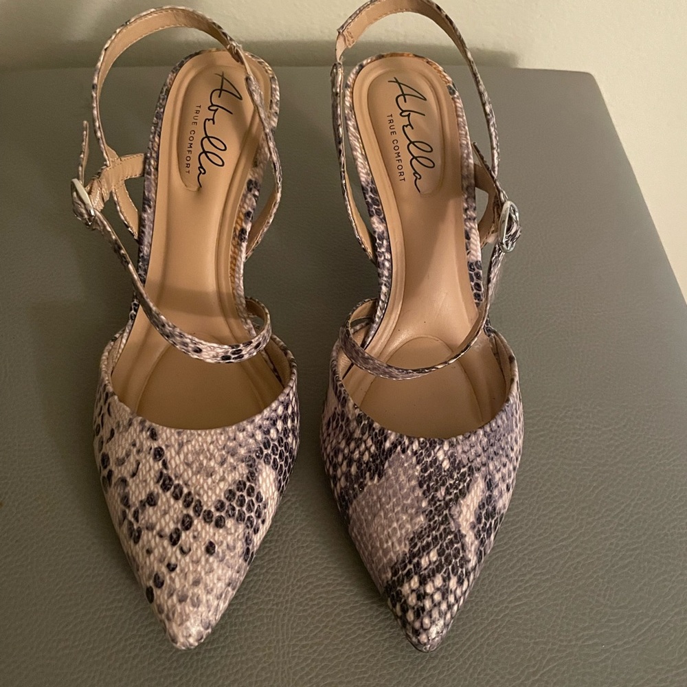 Abella True Comfort Snake Skin Heels 3 inch